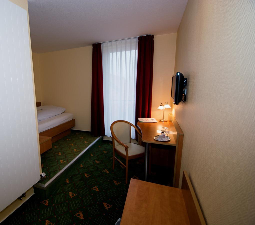 Hotel Garni Zur Alten Post Лембрух Екстер'єр фото